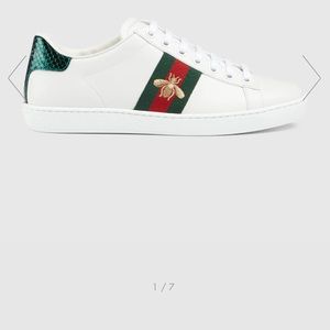 GUCCI Women’s Ace sneaker with bee
